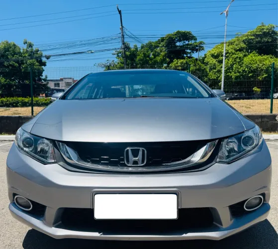 Honda Civic Sedan LXR 2.0 Flexone 16V Aut. 4P 2014