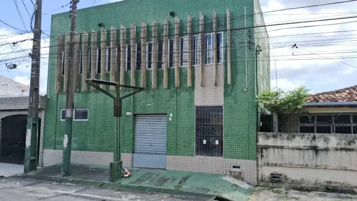 Clinica Oftalmológica na Cidade Nova I WE-11 px. a Praça da Bíblia.