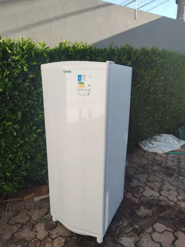 Geladeira Consul 220