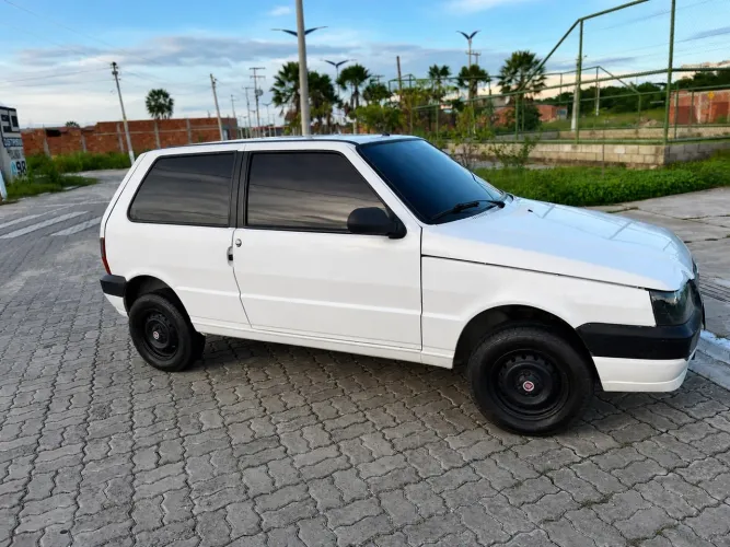 Fiat Uno Mille 1.0 Fire/ F.flex/ Economy 2P 2013