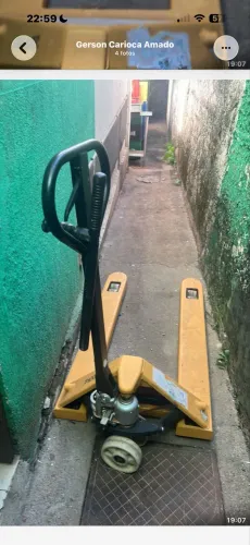 Paleteira vende se 