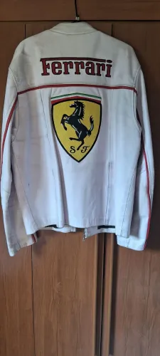 Vendo Jaqueta Ferrari Original