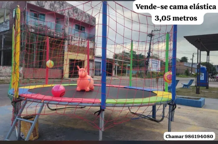 Cama elástica/ pula pula