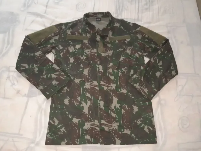 Conjunto Camuflado Tamanho P