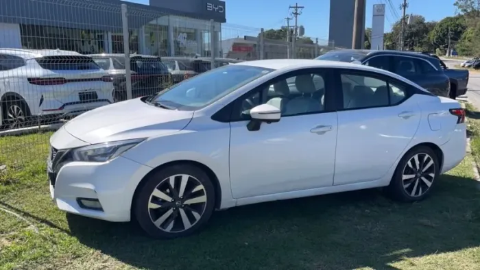 Nissan Versa Exclusive 1.6 16V Flex AUT 2022