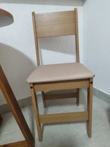 Cadeiras em MDF