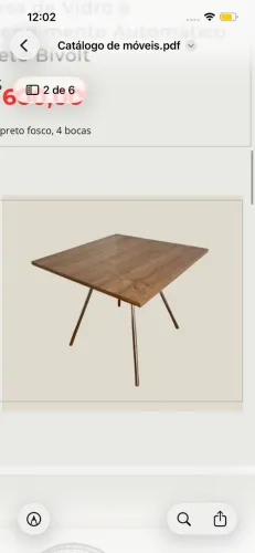 Mesa de jantar quadrada
