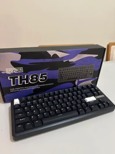 Teclado mecânico th85 Epomaker