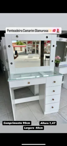 PENTEADEIRA GLAMOUROSA