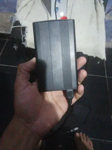 HD EXTERNO 750 GB