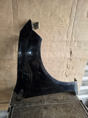 PARALAMA L/D FORD FIESTA 2003 A 2006 ORIGINAL