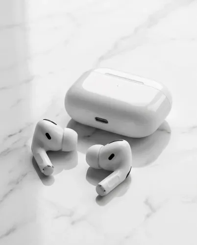 Fone Bluetooth Sem Fio TWS com Estojo de Recarga USB-C