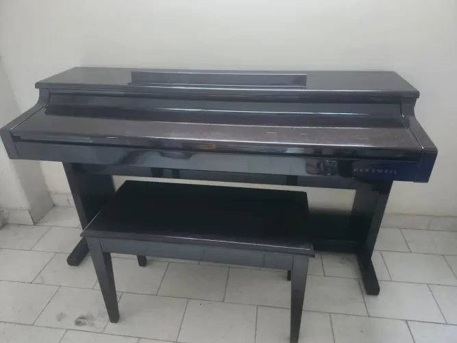 Piano Kurzweil Mark 150Plus