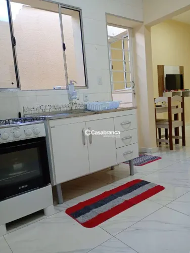 Casa de 02 quartos à venda na Vila Santana em Sorocaba/SP.