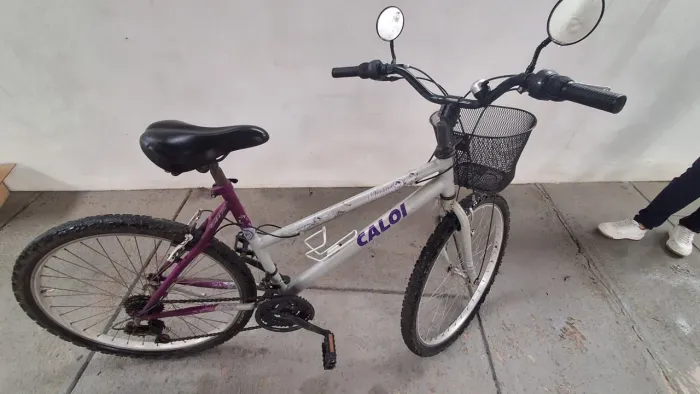 Bicicleta caloi feminina aro 26