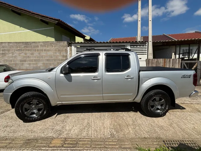 Nissan Frontier XE CD 4X4 2.5 TB Diesel 2012