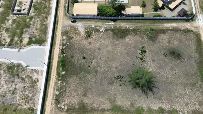 TERRENO 15 X 20 GRUSSAÍ PRAIA DAS CASUARINAS