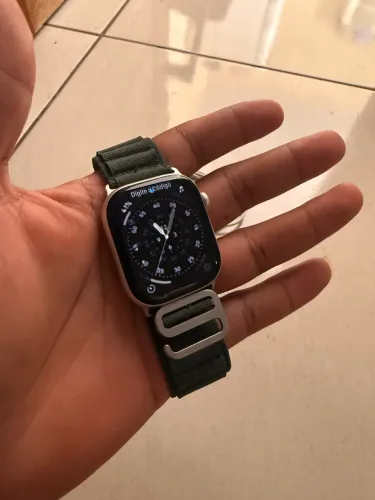 Apple Watch s10 46mm  GPS + Cellular