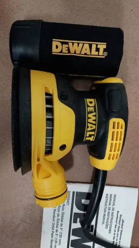 Lixadeira roto orbital 5 127v DEWALT