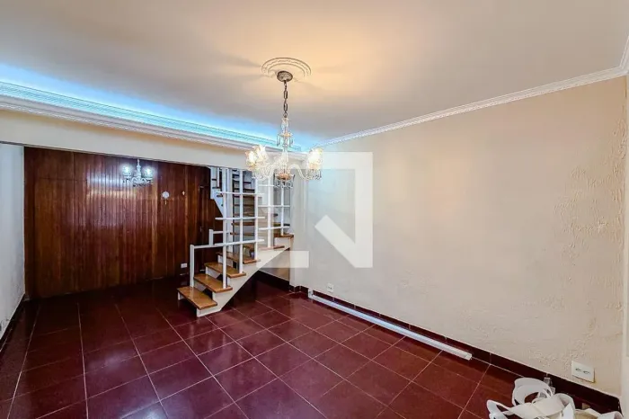 Casa à Venda - Ipiranga, 2 Quartos, 114 m2