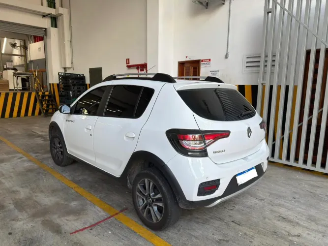 Renault Stepway Iconic Flex 1.6 16V Aut. 2021