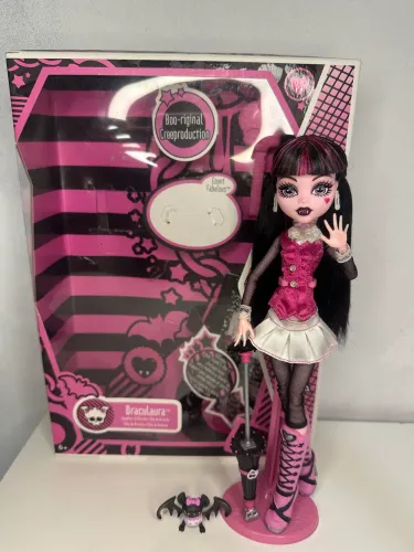 Monster High Draculaura