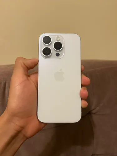 iPhone 15 pro 
