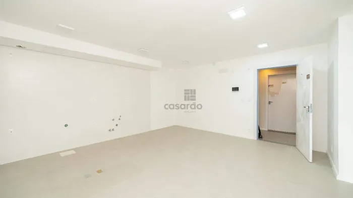 Apartamento residencial com 2 quartos e 2 vagas para alugar no bairro Três Vendas, em Pelo
