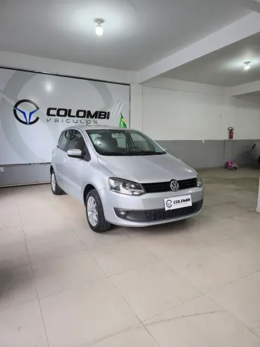 Volkswagen Fox 1.0 MI Total Flex 8V 5P 2014