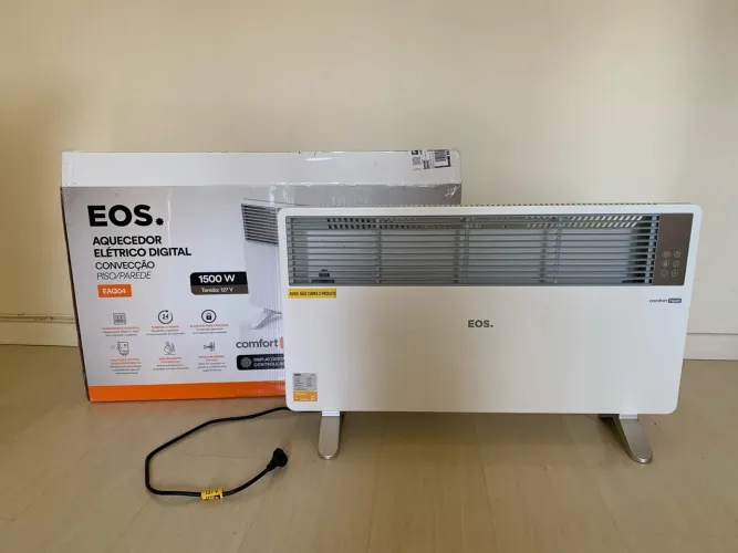 Aquecedor elétrico com painel digital