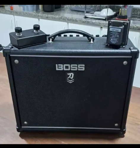 Amplificador Boss Katana MK-II 50w
