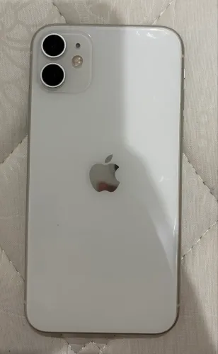 iPhone 11 - 128GB - Branco 