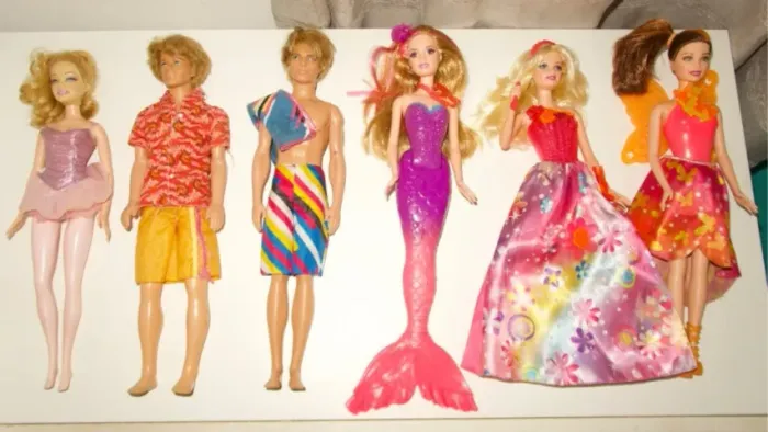 LOTE boneca Barbie e Ken