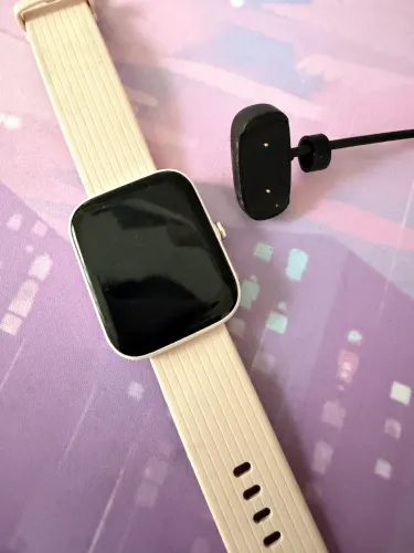 Amazfit BIP 3 smartwatch
