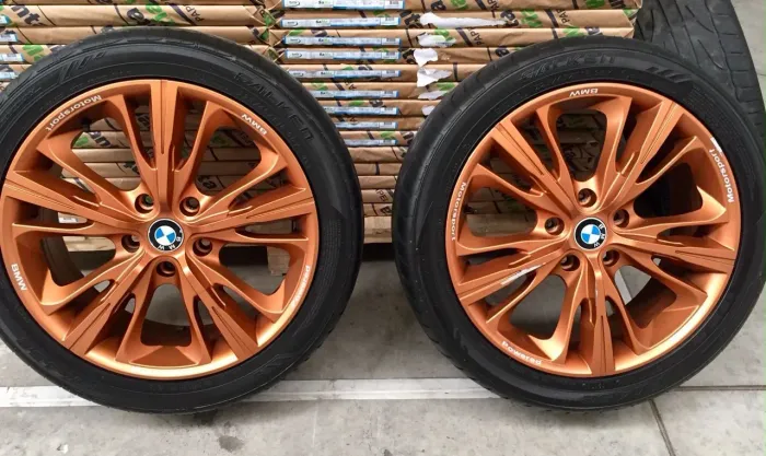 JOGO DE RODAS BMW ARO 18 + PNEUS FALKEN