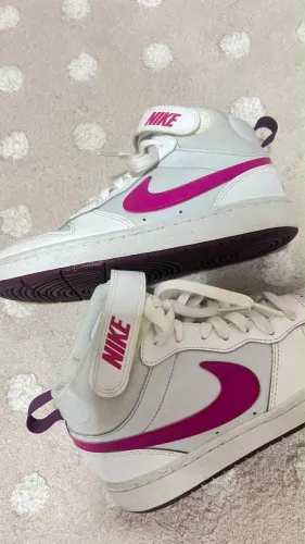 Tenis Nike cano alto Feminino Tam 35 Original