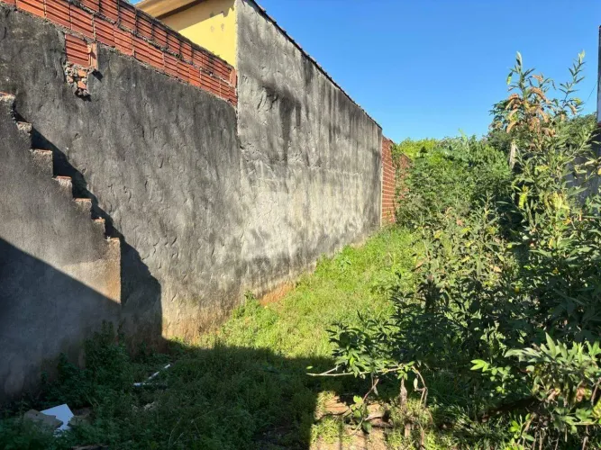 Terreno residencial à venda no bairro Jardim Astúrias II em Piracicaba