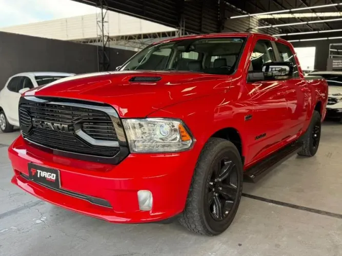 Ram Classic Laramie 5.7 V8 16V Gasolina 4X4 Aut. 2022