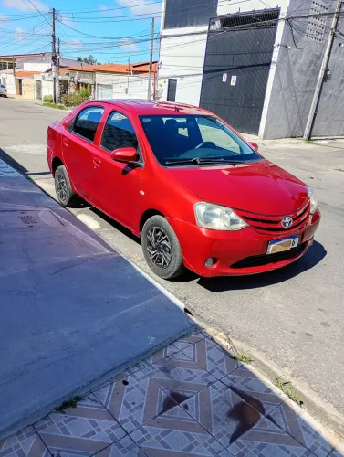 Toyota Etios X Sedan 1.5 Flex 16V 4P Mec. 2014