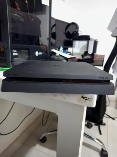 Vendo e troco ps4 slim