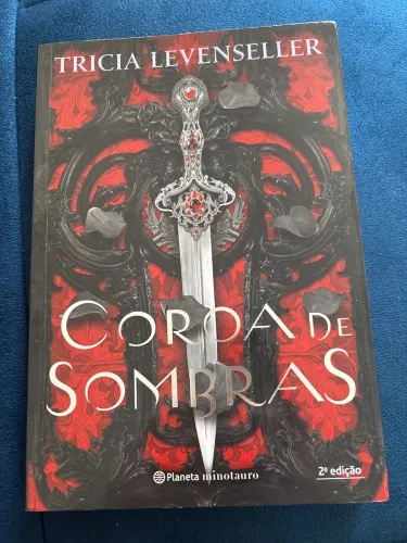 Coroa de Sombras