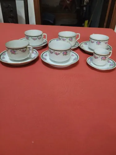 Conjunto de xícaras da Tchecoslovaquia.