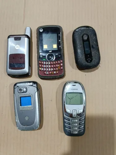 Lote celular antigo