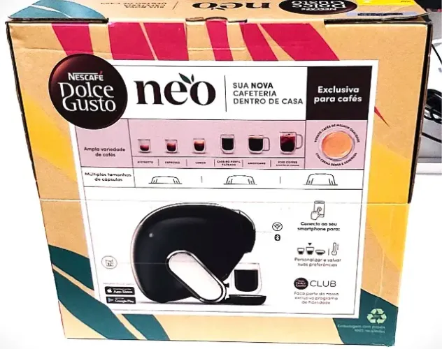 Cafeteira Nescafé Dolce Gusto NEO Café Espresso, cor preta. Nova na caixa.