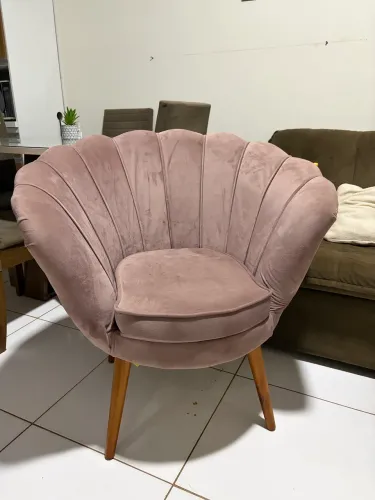 Poltrona Rosê Elegante