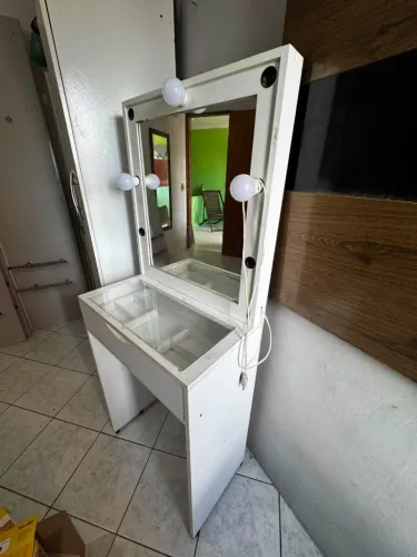 PENTEADEIRA PEQUENA