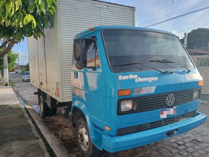 Caminhão 7.90 s Volkswagen.