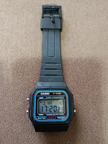 RELÓGIO CASIO RETRÔ SIMPLES