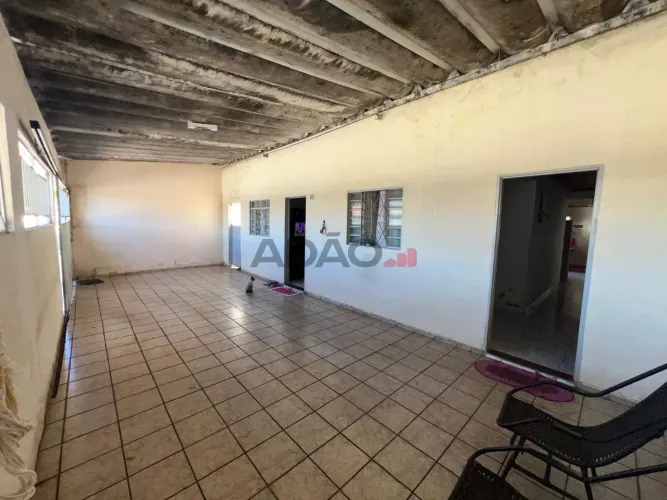 Casa de 3 quartos com quintal no setor parque Atheneu