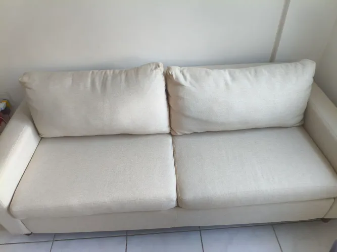 Sofá em linho com 6 meses de uso